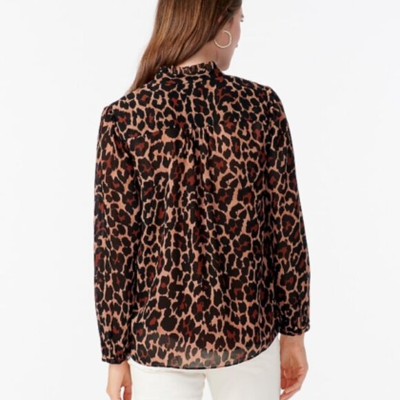 NEW J.Crew Smocked Popover Top in Leopard Crinkle - Picture 4 of 9